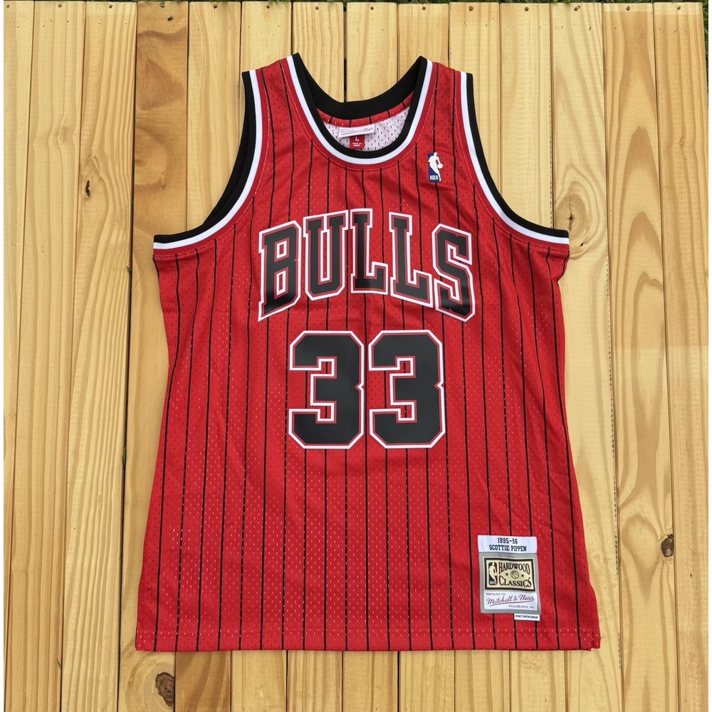 Mens Mitchell & Ness NBA Reload‎ Swingman Jersey Bulls 1995 Scottie Pippen Large